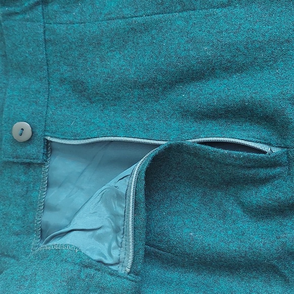 Vintage AceWin Mini Skirt - Picture 4 of 7